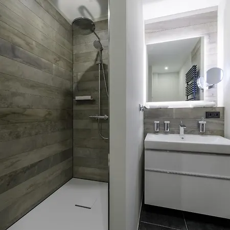 Alte Seefahrtschule App 86 